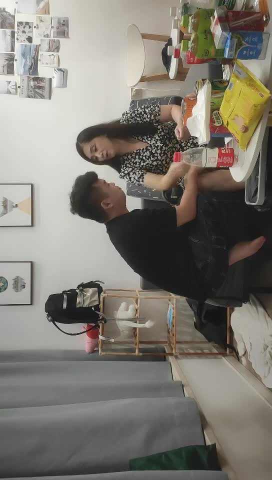 #专约老阿姨 10-01 小伙约熟女啪啪，舔奶调情扒掉内裤准备开操，被发现翻车操逼失败 #更多探花合集电报搜索-️️【体育频道】【足球精彩瞬间】️️