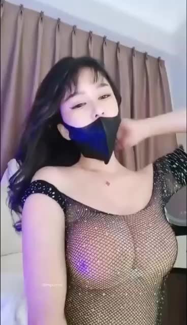 #兔子姐姐 极品丰腴美女模特大秀 情趣诱惑 自慰扣逼 假鸡巴插逼大黑牛双管齐下 洗澡诱惑 等等 新增9部13