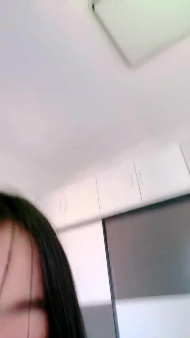#半糖 #推荐 #极品 #03小萝莉想做频道-可定制【自动发片机器人】