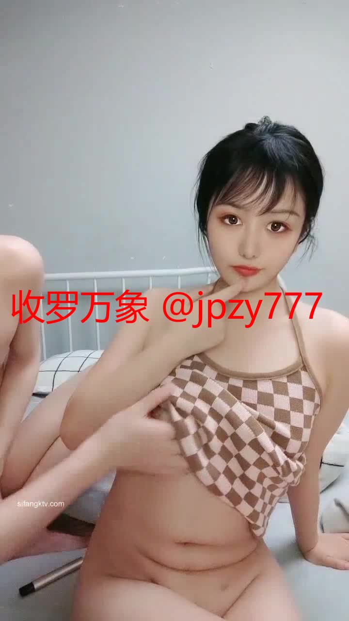 #直播群 直播 雪梨小可爱 高颜值更新了高颜值美女（#雪梨小可爱）和男友的日常 39部️速游VPN跑满千兆只做最快