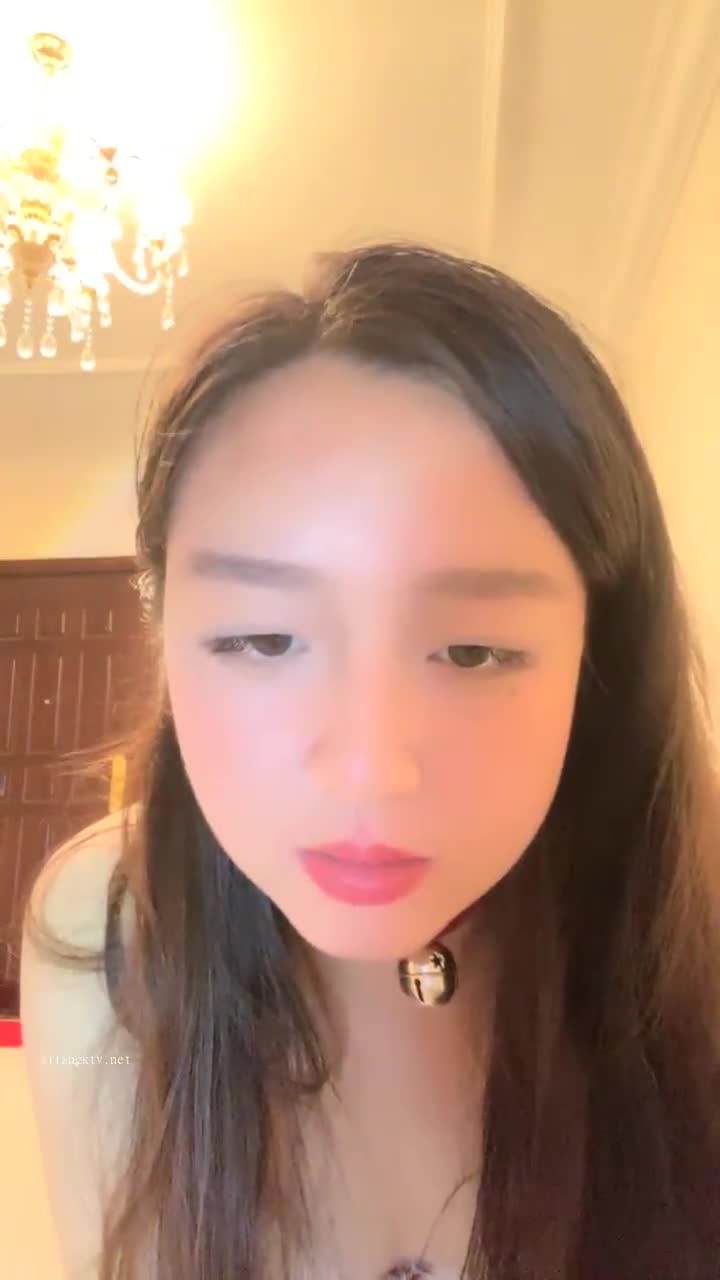 肉感十足妍心眼鏡妹子反差婊20230505