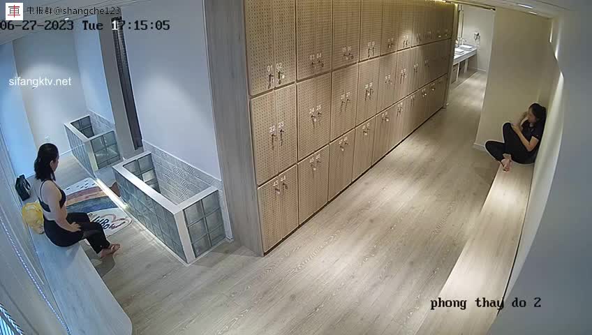 性感紧身瑜伽裤洗澡更衣室偷拍视角 23V球速体育靠谱台子-点击注册-无需实名