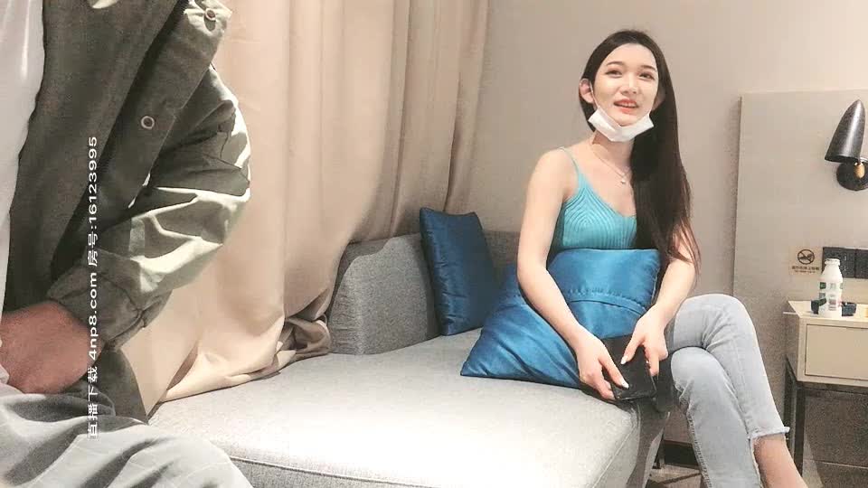 太子探花极品昨晚高颜值气质苗条妹子返场啪啪，互摸掰穴口交上位骑乘抬腿大力猛操点此查看更多