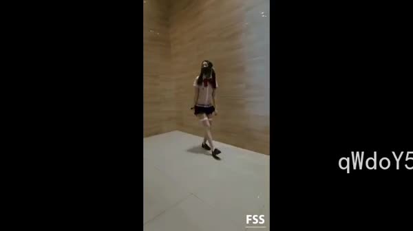 地下停车场漏出太爽了哥哥们！我已经流水了！