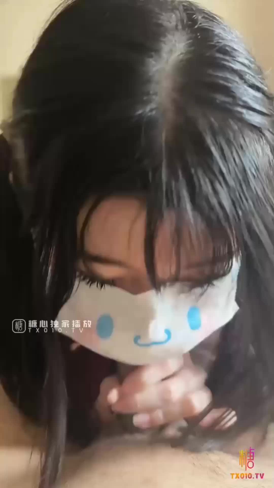 【精主TV】女儿的叫醒服务，口爱唤醒熟睡中的爸爸后足穴玩弄爸爸的肉棒，精液射满整个玉足,#精主TV #双马尾 #萝莉 #足交 #角色扮演 #玉足