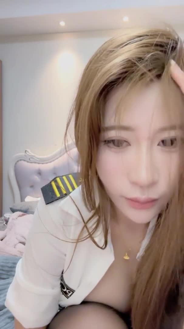 【#纯天然巨乳】高颜值网红女神 奶子又大又粉嫩~裸舞自慰~激情啪啪