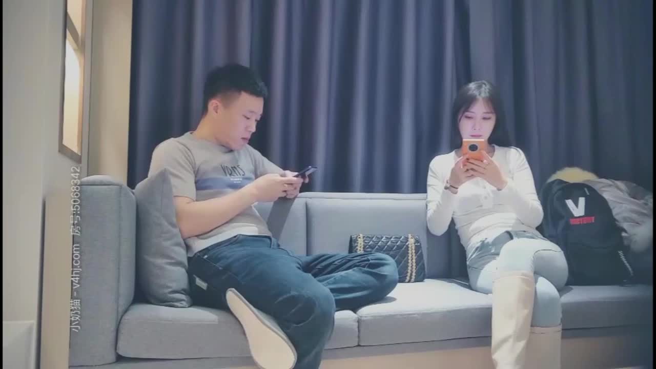 偶像明星级别9分超高颜值女神，不愧是学过舞蹈的探花偷拍专区速游VPN跑满千兆只做最快