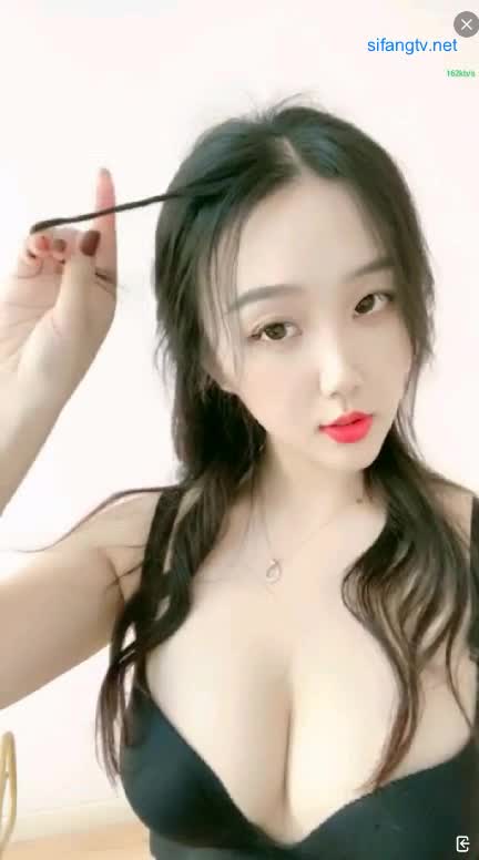 校花女神 #尼尼花绮罗 超高颜值美的天仙 全裸火爆身材