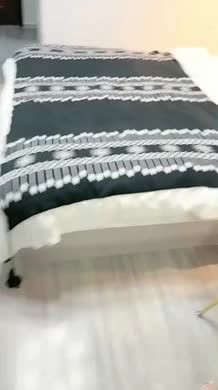 极品萝莉，粉嫩干净鲍鱼无套啪啪 #直播 #萝莉 #内射