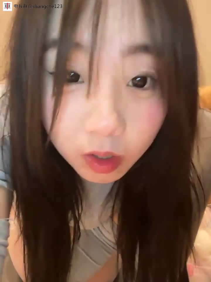 #CB站 #Stripchat Olivia 童颜巨乳楼梯间自慰高潮喷水户外露出