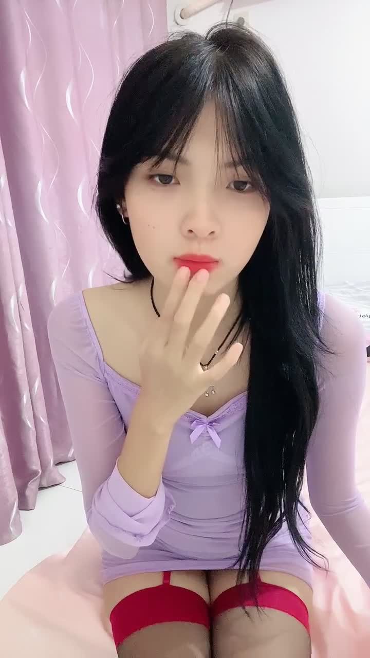 #掌管性感的神 新人校花！超漂亮~裸舞~掰穴自慰~狂撸!