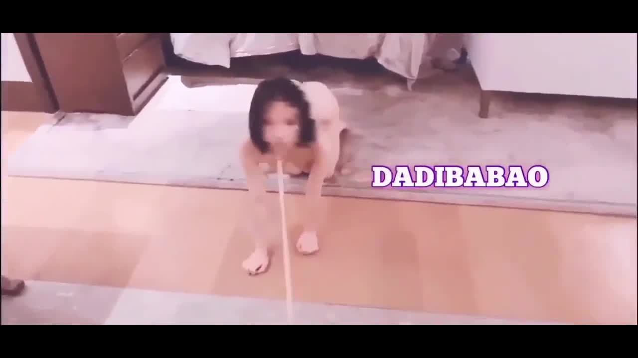 抖音80W粉丝推特网红超萌萝莉反差婊DADIBA私拍养狗视图人前露出3P喝尿野战骚中极品麻豆频道️