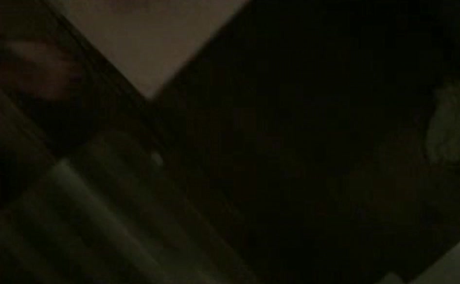 少妇面基渣男网友吃饭被灌醉玩弄 酒瓶插逼剪刀剪逼毛厕所扣穴潮喷后操逼无水印版