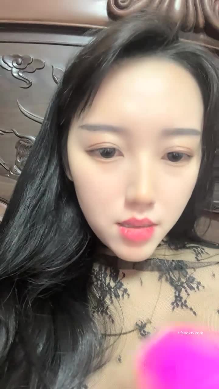 #178小宝贝 巨乳丰臀极品少妇~户外漏奶~道具自慰