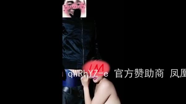 野外露出偶遇俩大哥无奈被插更多精彩点击直达