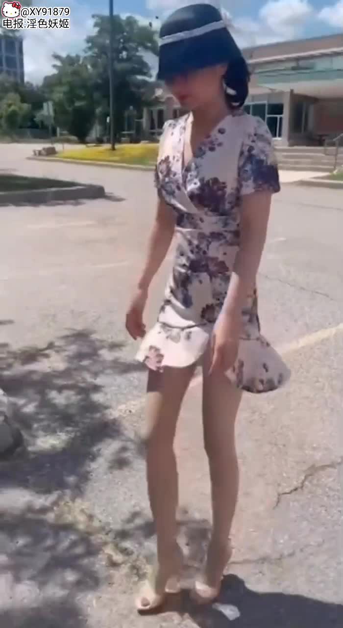 【户外露出】和风骚熟女公园露天野战速游VPN跑满千兆只做最快