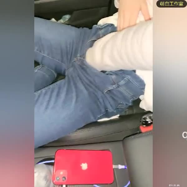 真实约炮极品妹子，车震无套内射，对白清晰