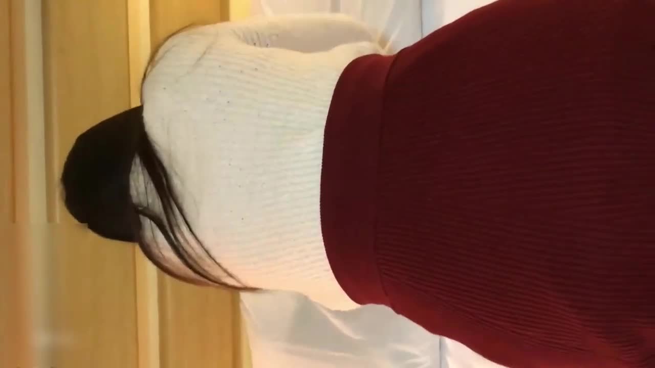 约啪黑丝美乳可爱大学生白虎嫩逼