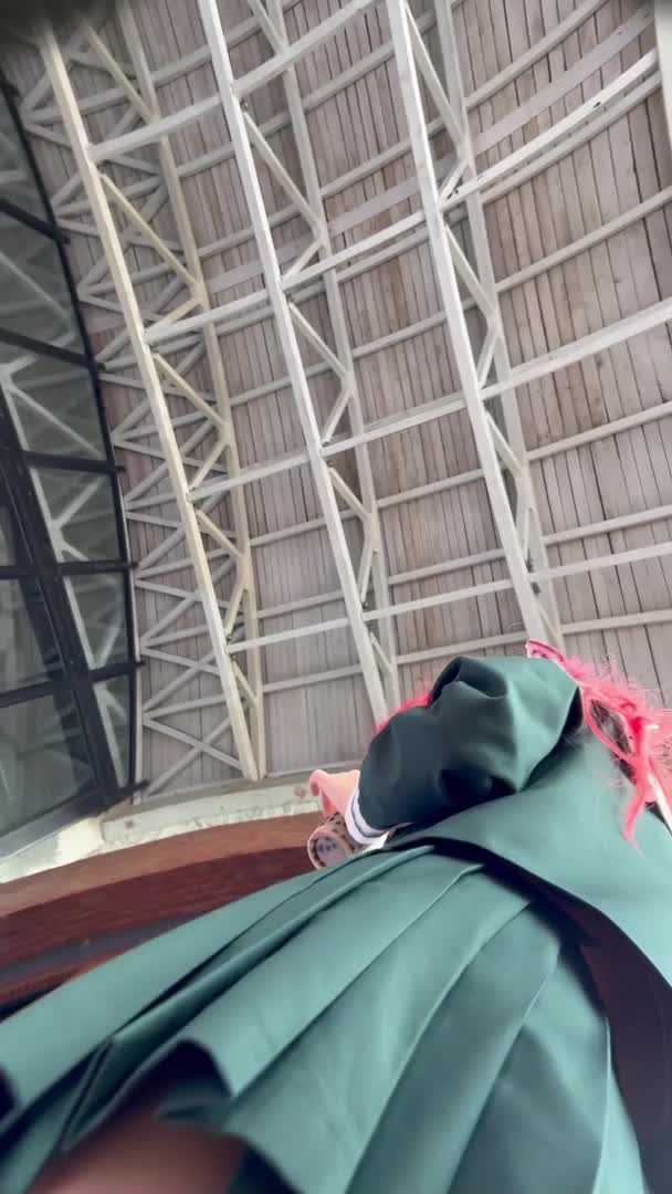 #KFC 制服JK学妹coser，白色内内，屁股坐镜头 ️ 高清压制版