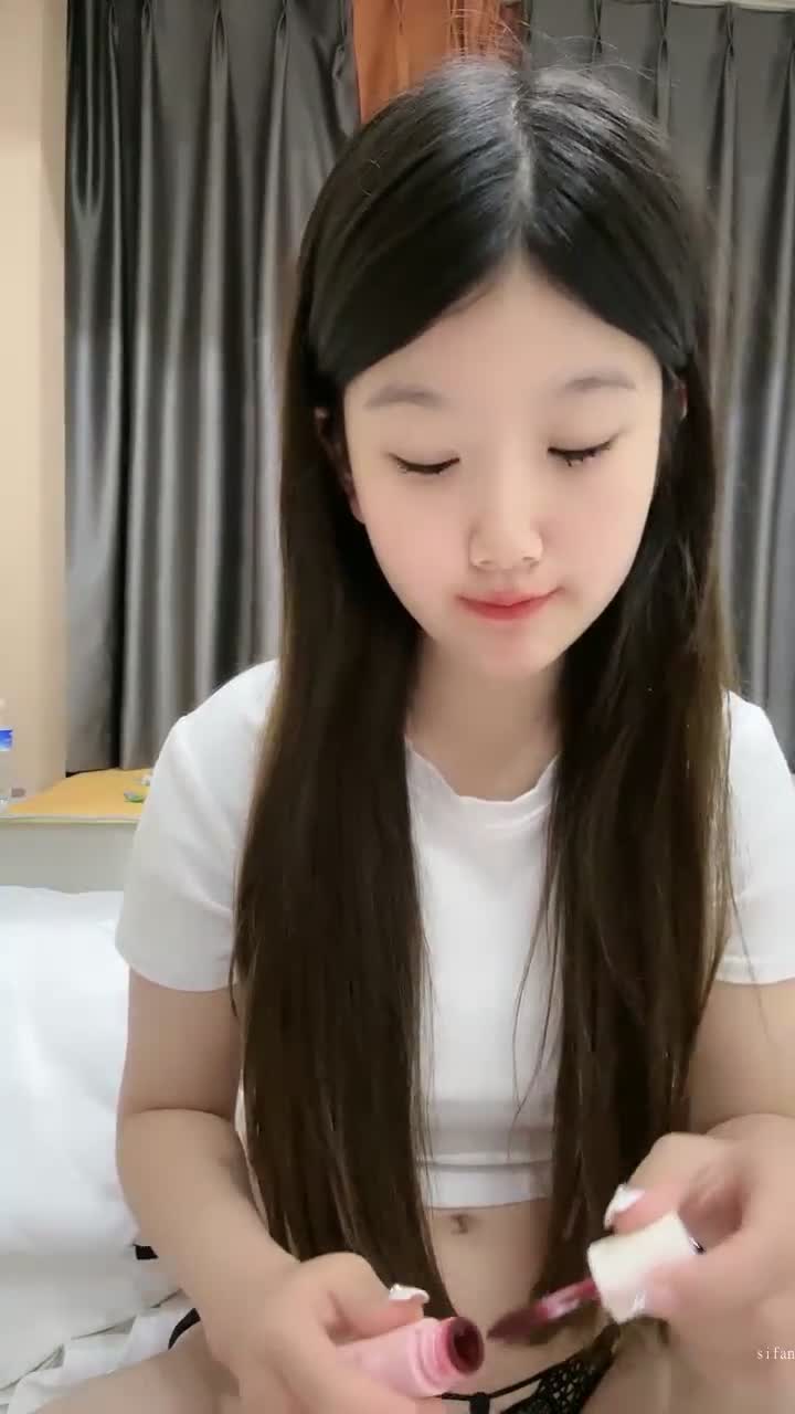 #小困泡芙 极品学妹被无套内射