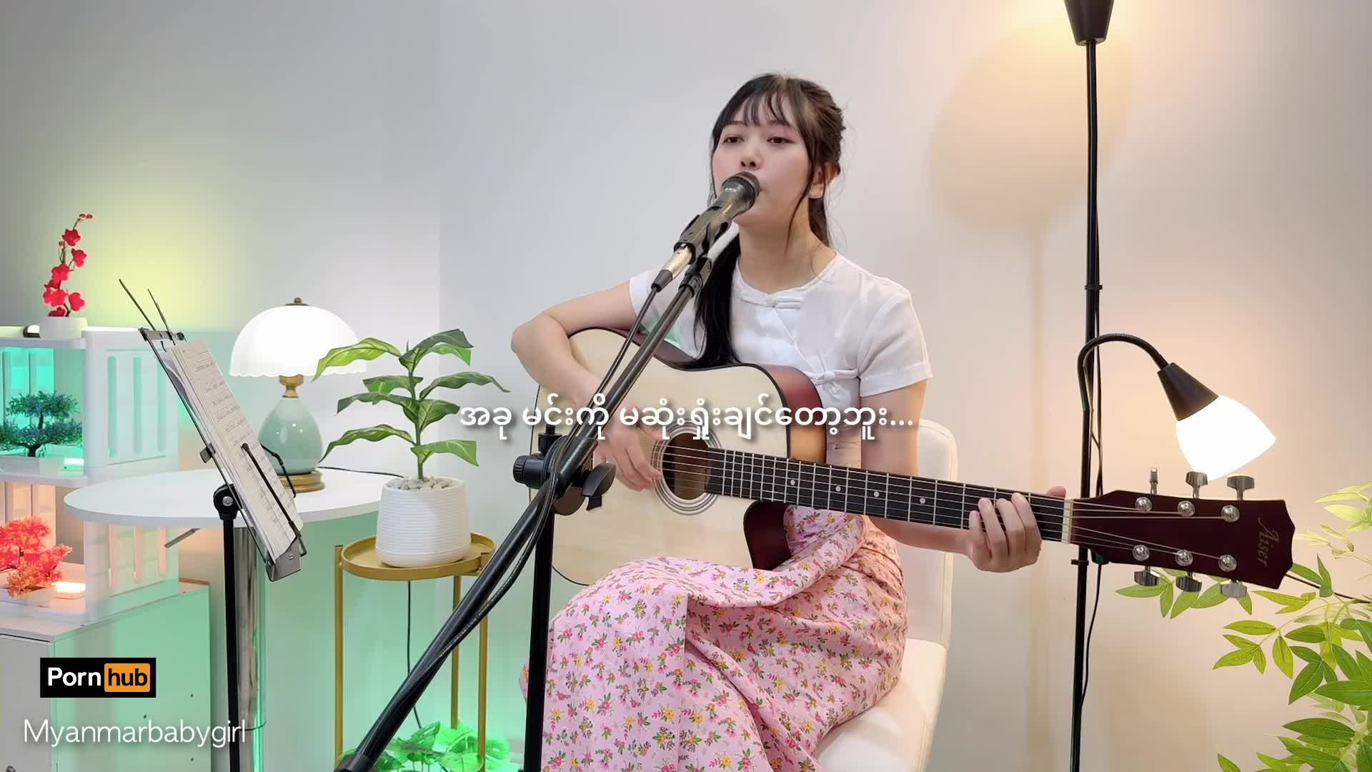 新作】P站 Myanmar Baby Girl 干爆可爱的缅甸妹妹