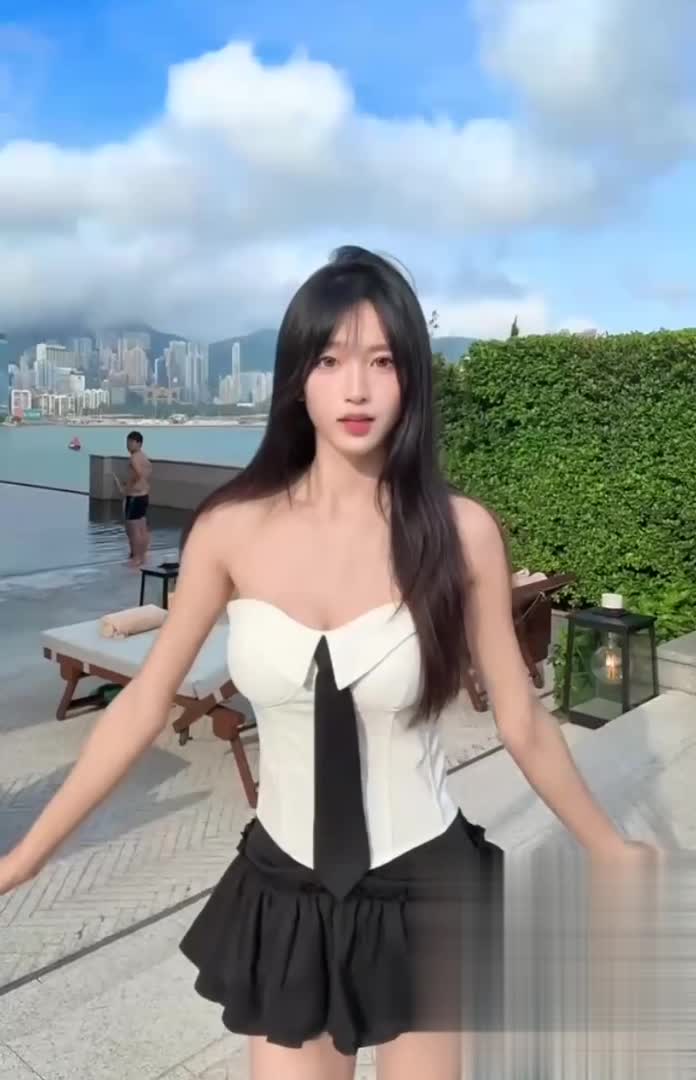 某某门事件】第547弹 抖音54W粉丝网红 丘隹亘 被男友曝光捞女本性 恋爱期间约炮榜一 做爱视频实锤流出