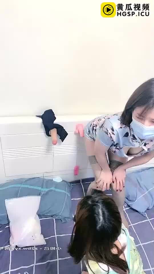 极品骚浪美少女【颜射颜射女神】拉漂亮闺蜜4P乱操 淫乱姐妹花和两男同学玩4P 拍拍翘 挨个操 高清源码录制速游VPN跑满千兆只做最快