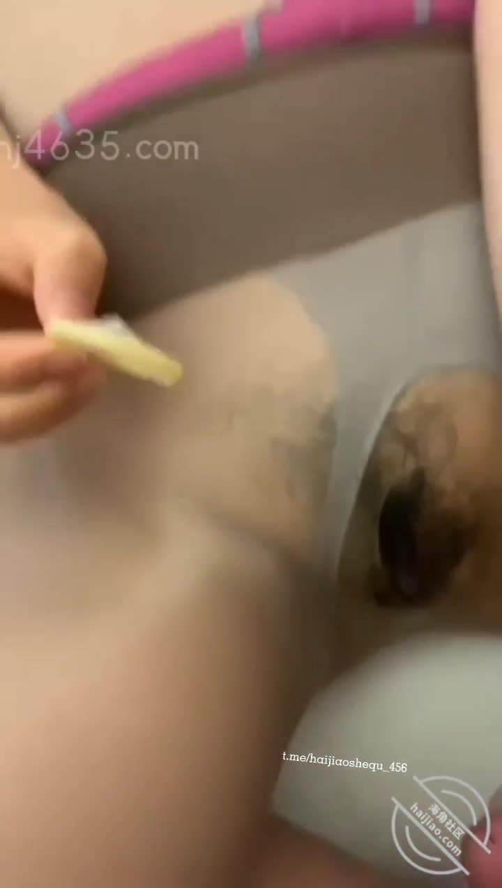 #海角用户_10667259海角社区 父女乱伦把中学生女儿变成爱人12终于操上了女儿的嫩逼，爽死原帖地址 340674