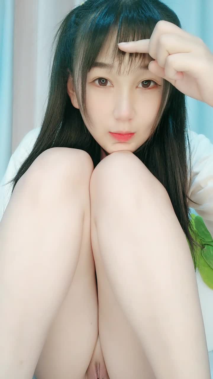 #直播 清纯甜美小姐姐！无毛白虎嫩穴
