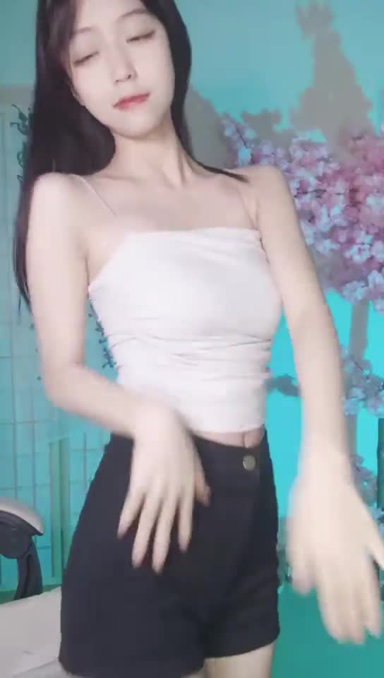 超清纯的18岁合法萝莉！舞蹈校花 #萝莉小羊 尺度升级啦滴蜡，炮击！夹子音简直了，全身粉嫩，治愈洗眼美眉