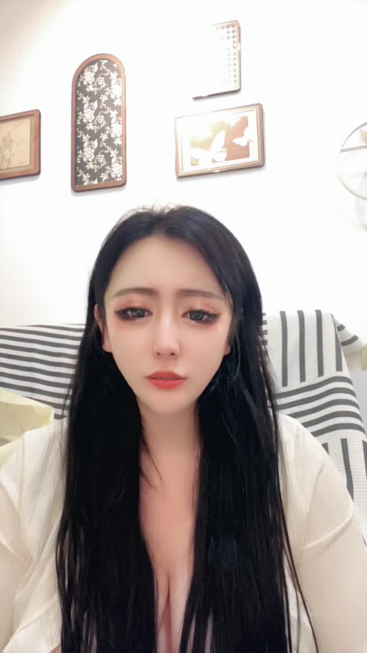 1056907356_叫我晨琳_20250814_230614