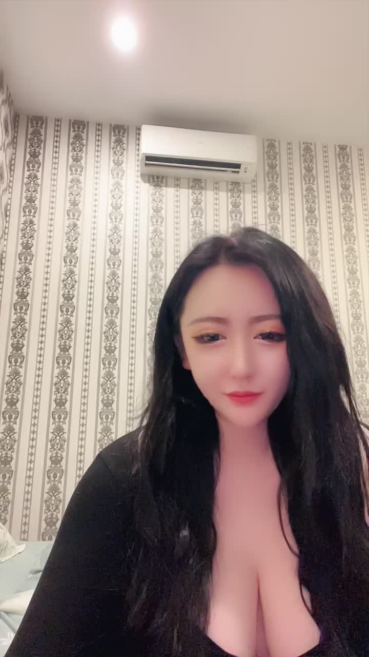 1056907356_叫我晨琳_20250708_202731