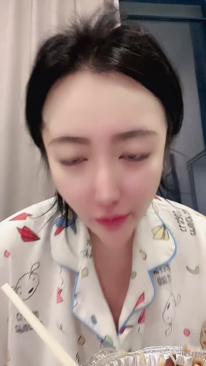 1056907356_叫我晨琳_20250717_203532