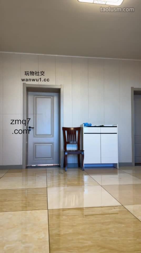 #精神小妹 #女主天地 #直播回放被女混混抢钱殴打