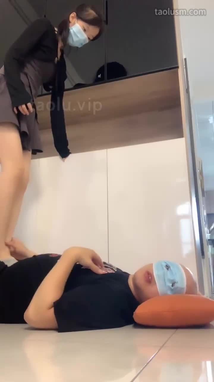 #精神小妹 #女主天地 #直播回放随意的踩踏
