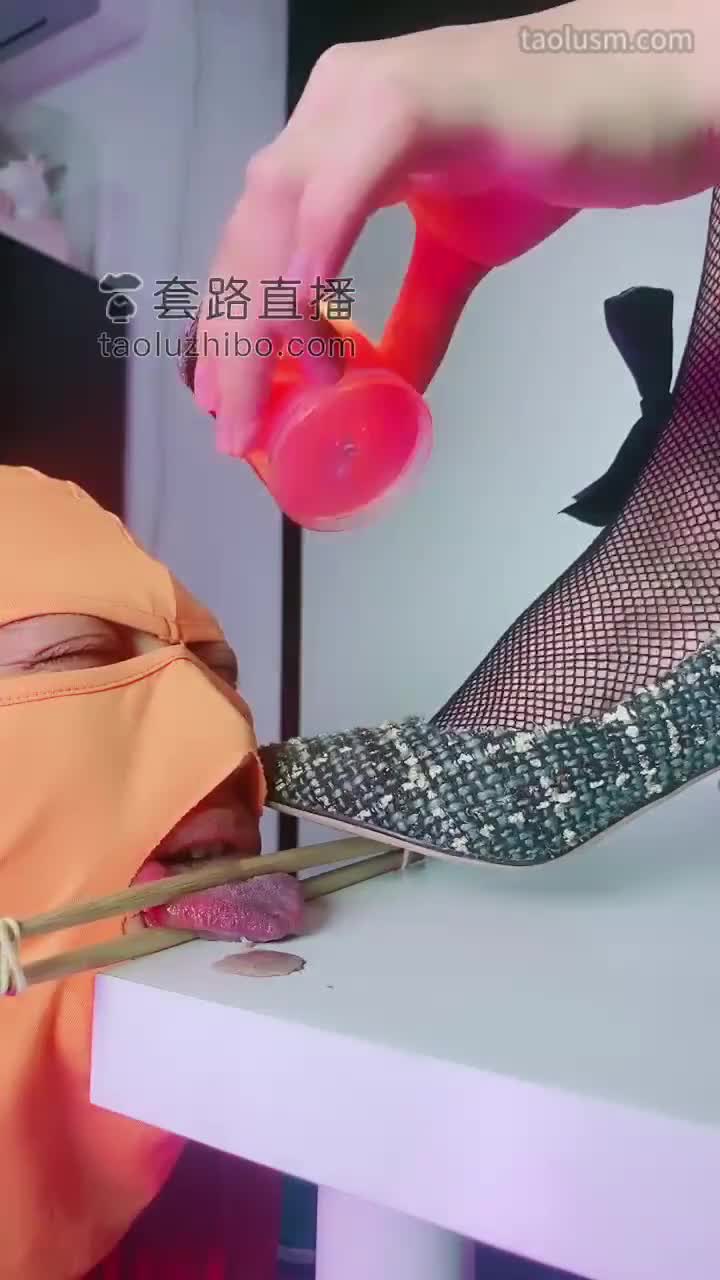 #美离子 #女主天地 #直播回放暴力踩舌头 满级痛苦