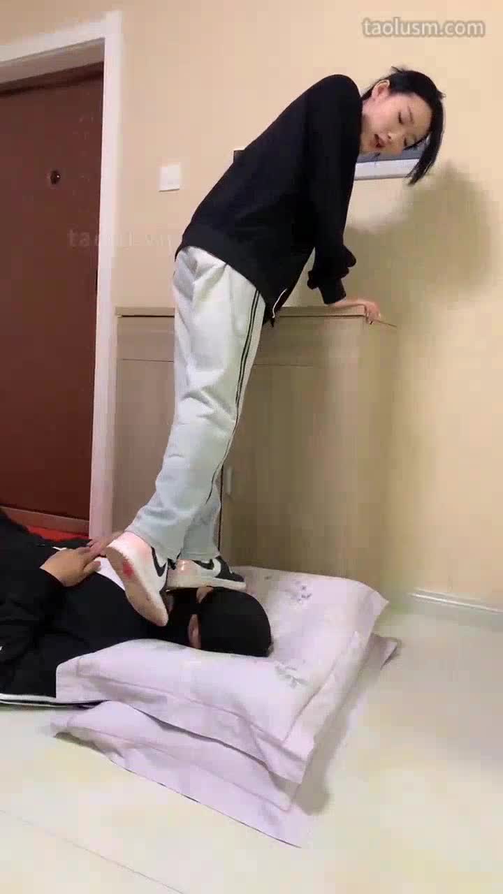 #精神小妹 #女主天地 #直播回放重度踩踏