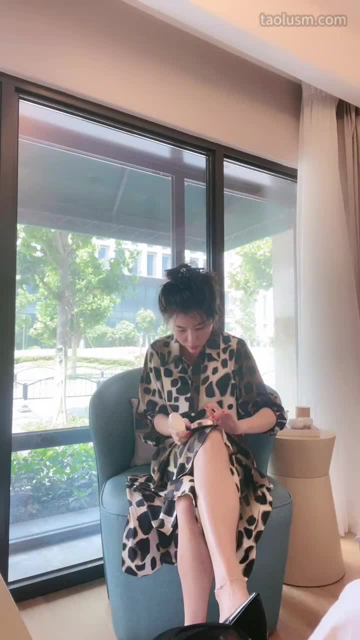 #歌迪丝 #女主天地 #直播回放脚底伺候主人化妆