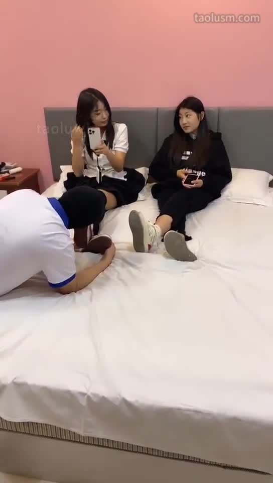 #精神小妹 #女主天地 #直播回放惩罚校霸