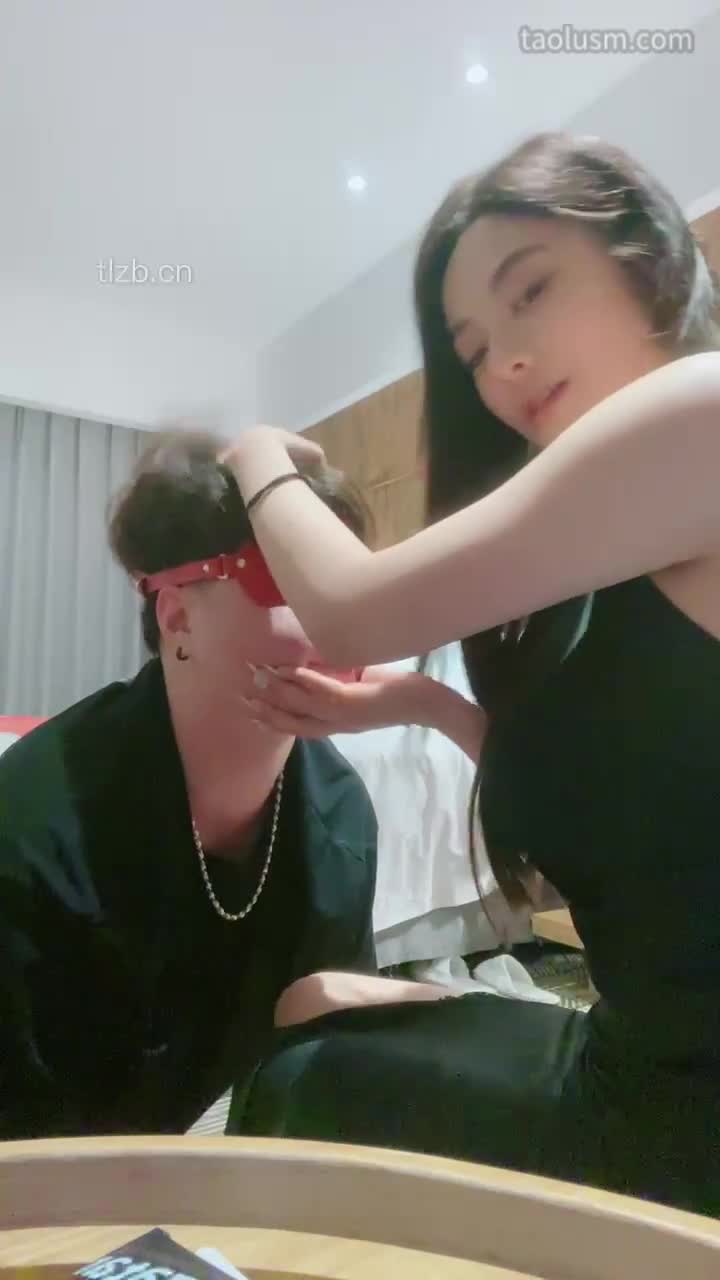 裸足恋足舔