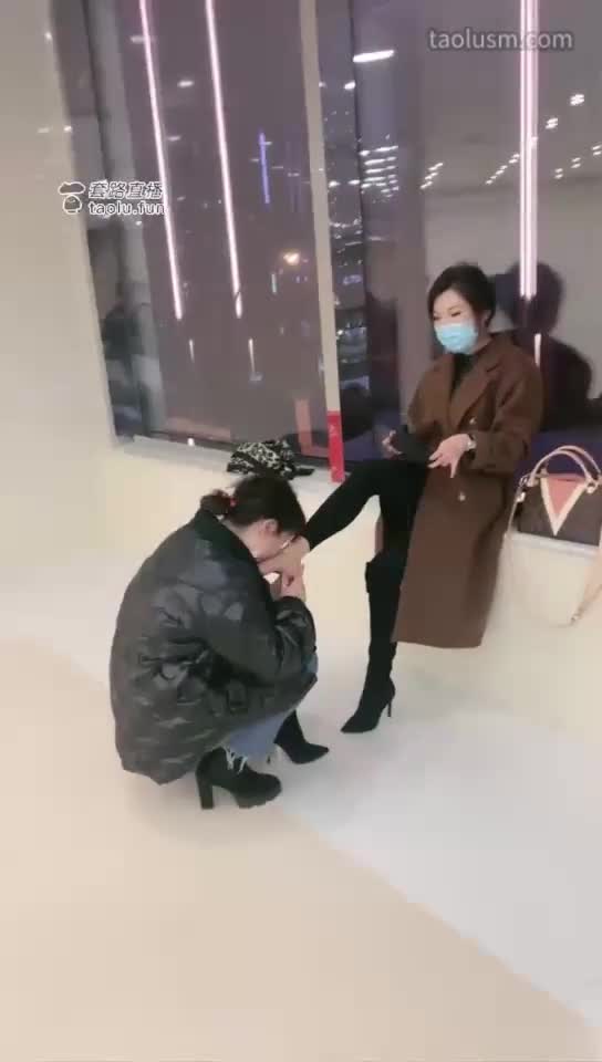 #歌迪丝 #女主天地 #直播回放（大片）来个商场深喉女奴