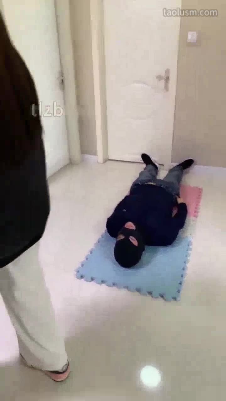#精神小妹 #女主天地 #直播回放极度酷刑