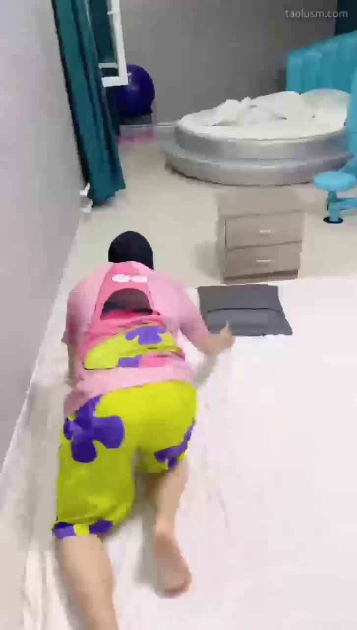 #精神小妹 #女主天地 #直播回放新女王登场跳踩