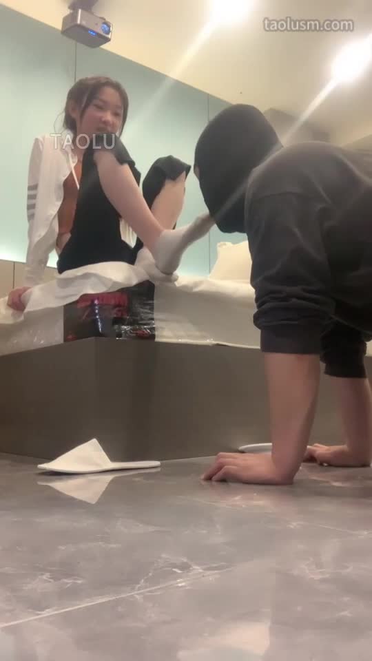 #精神小妹 #女主天地 #直播回放文文臭袜子窒息原味调