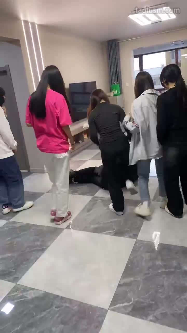 #精神小妹 #女主天地 #直播回放学生聚会-奴下奴-群调暴虐