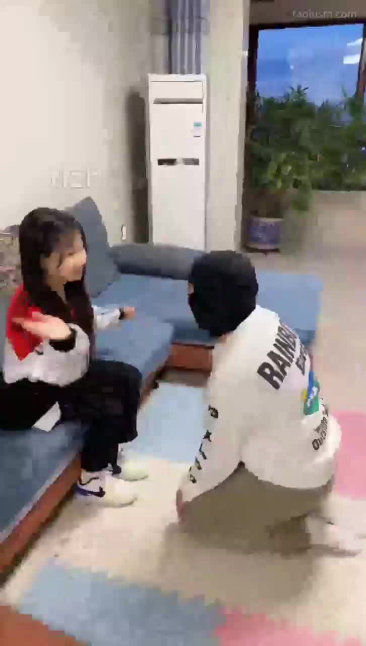 #精神小妹 #女主天地 #直播回放穿了一星期的臭白棉袜