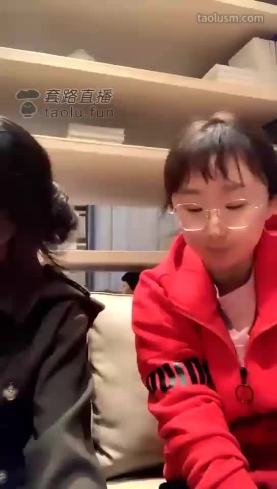 #歌迪丝 #女主天地 #直播回放三婶当众闻新鞋