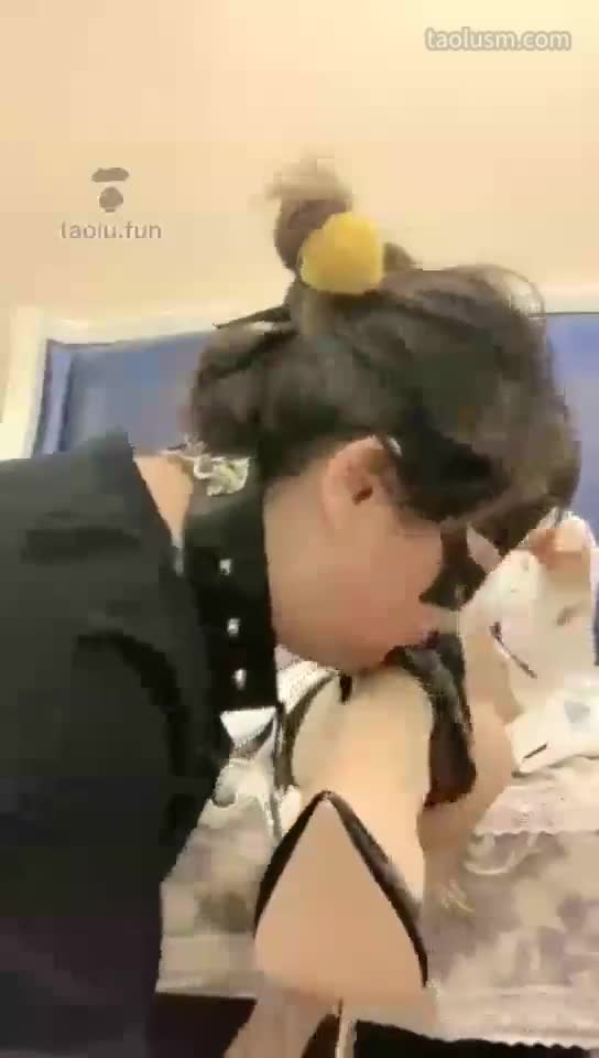 #歌迪丝 #女主天地 #直播回放首次教母狗做厕纸
