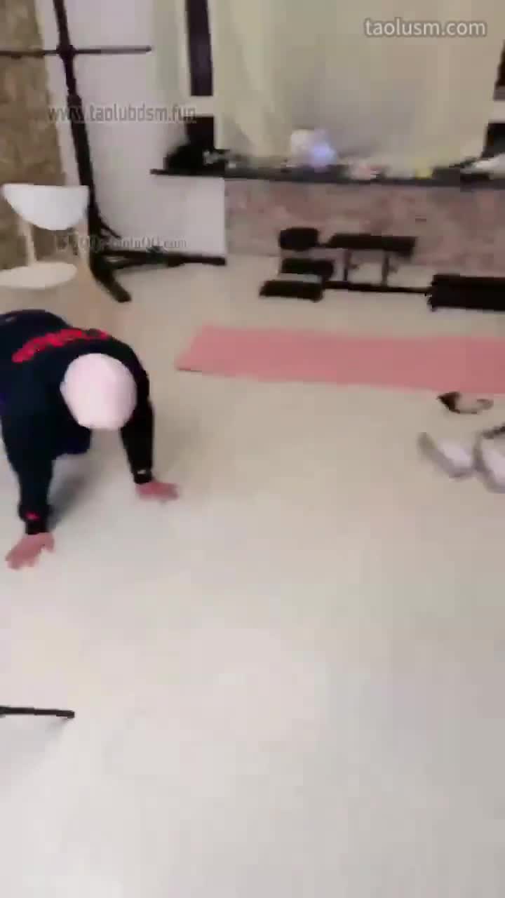 #一茶 #女主天地 #直播回放调教清理鞋底