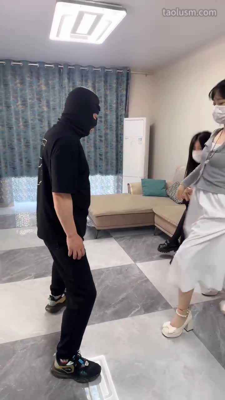 喂食升水米饭